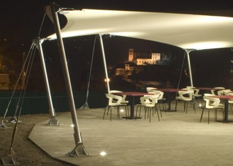 Tensostruttura -per copertura dehors-